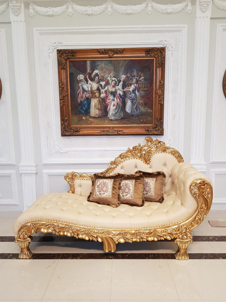 Elegance Chaise Lounge Gold Gilt – Luxury Handcrafted Rococo Masterpiece